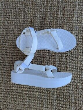 Teva Women's Platform Universal Sandals Bright White Size 9